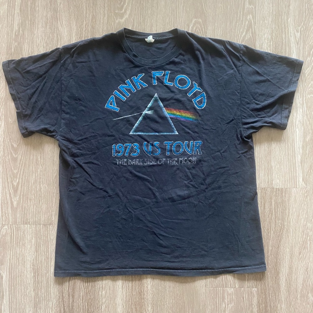 Vintage Pink Floyd band tee